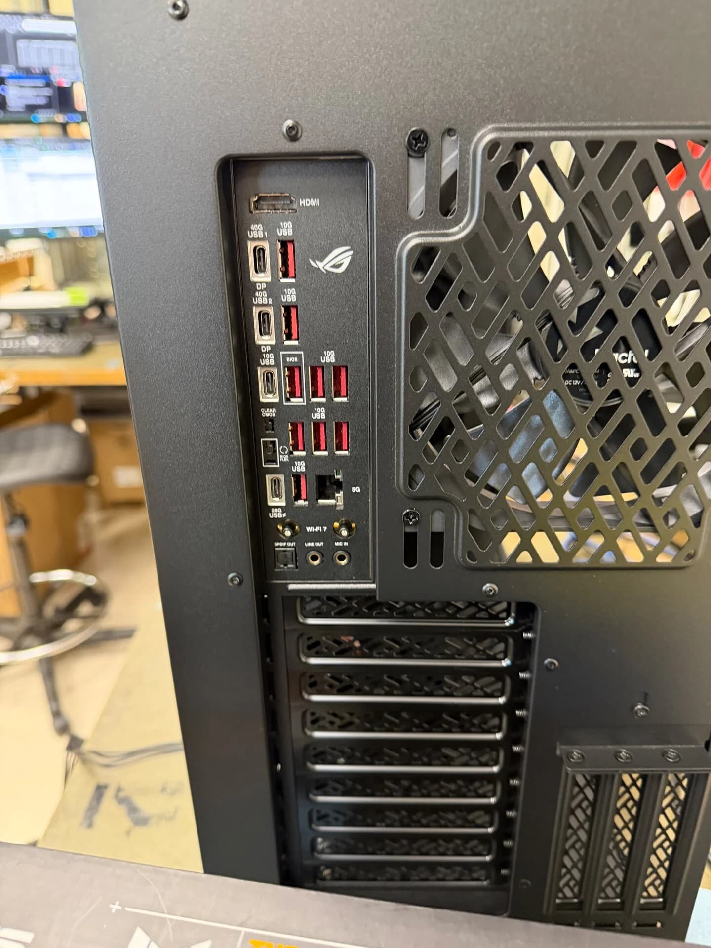 Ample modern USB-C / USB-A, HDMI, optical connections are present. Good to go