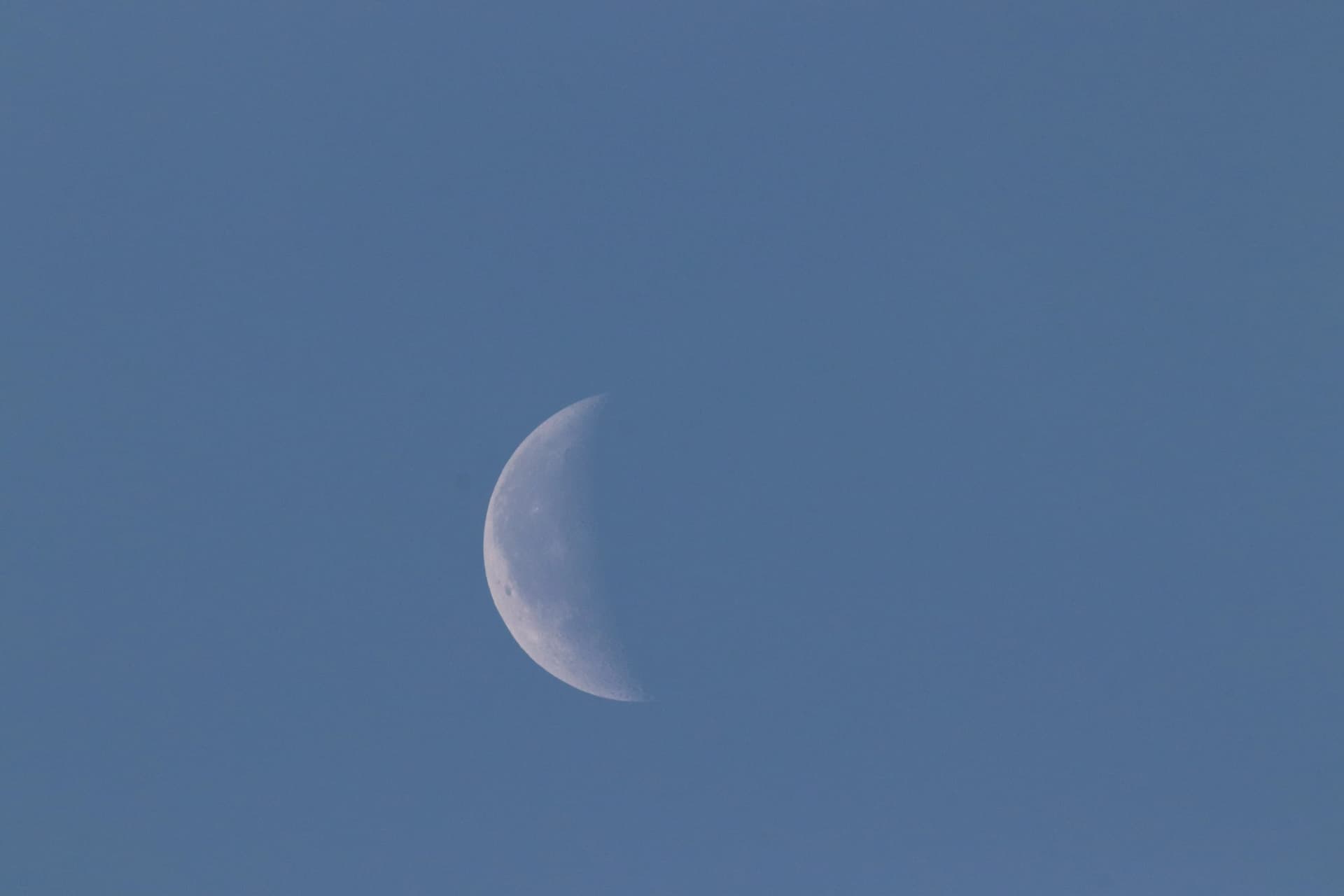 Moonshot in the morning while waiting for Artemis-II to come around