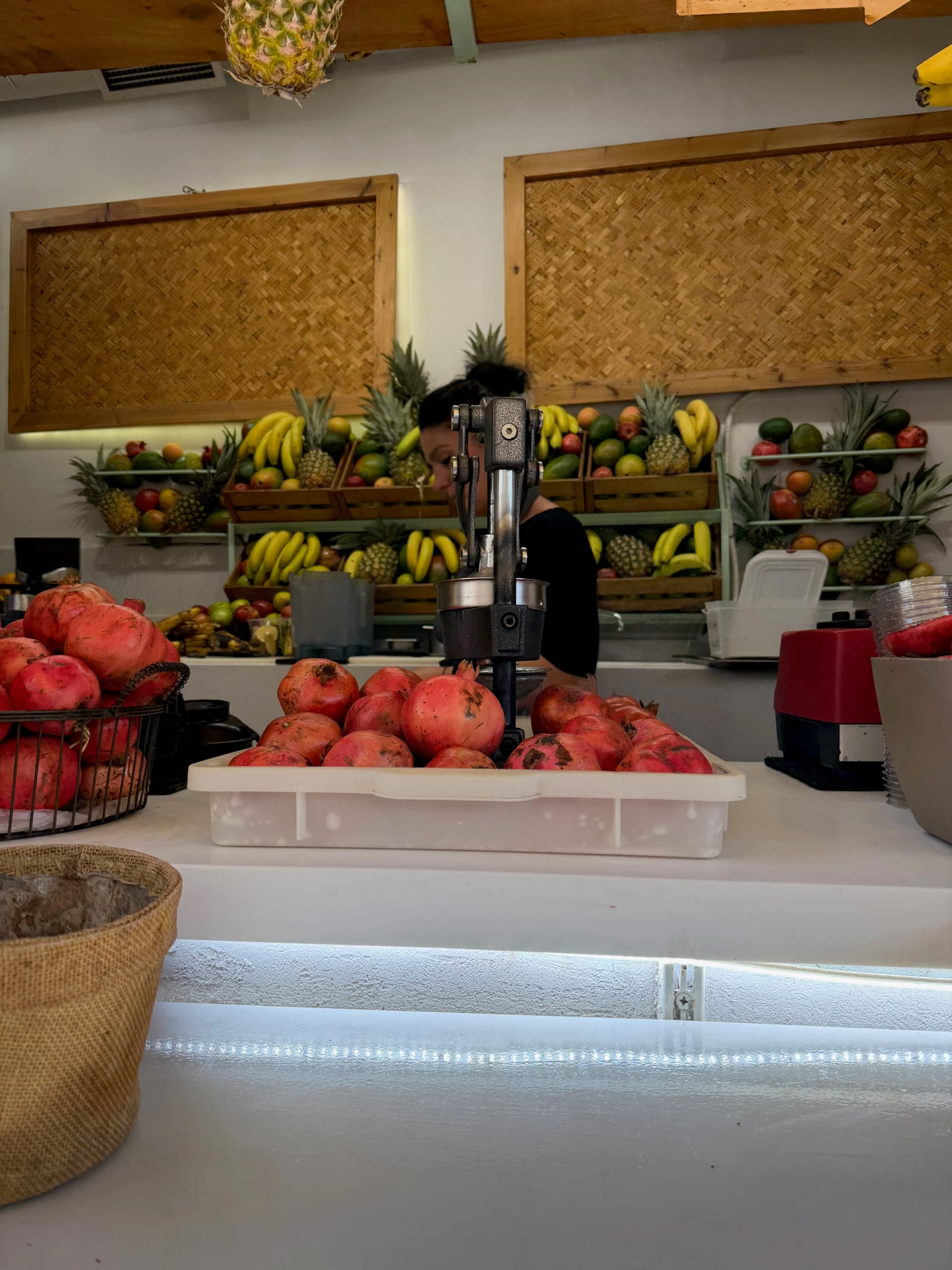 Pomegranate Juice for 7 EUROs