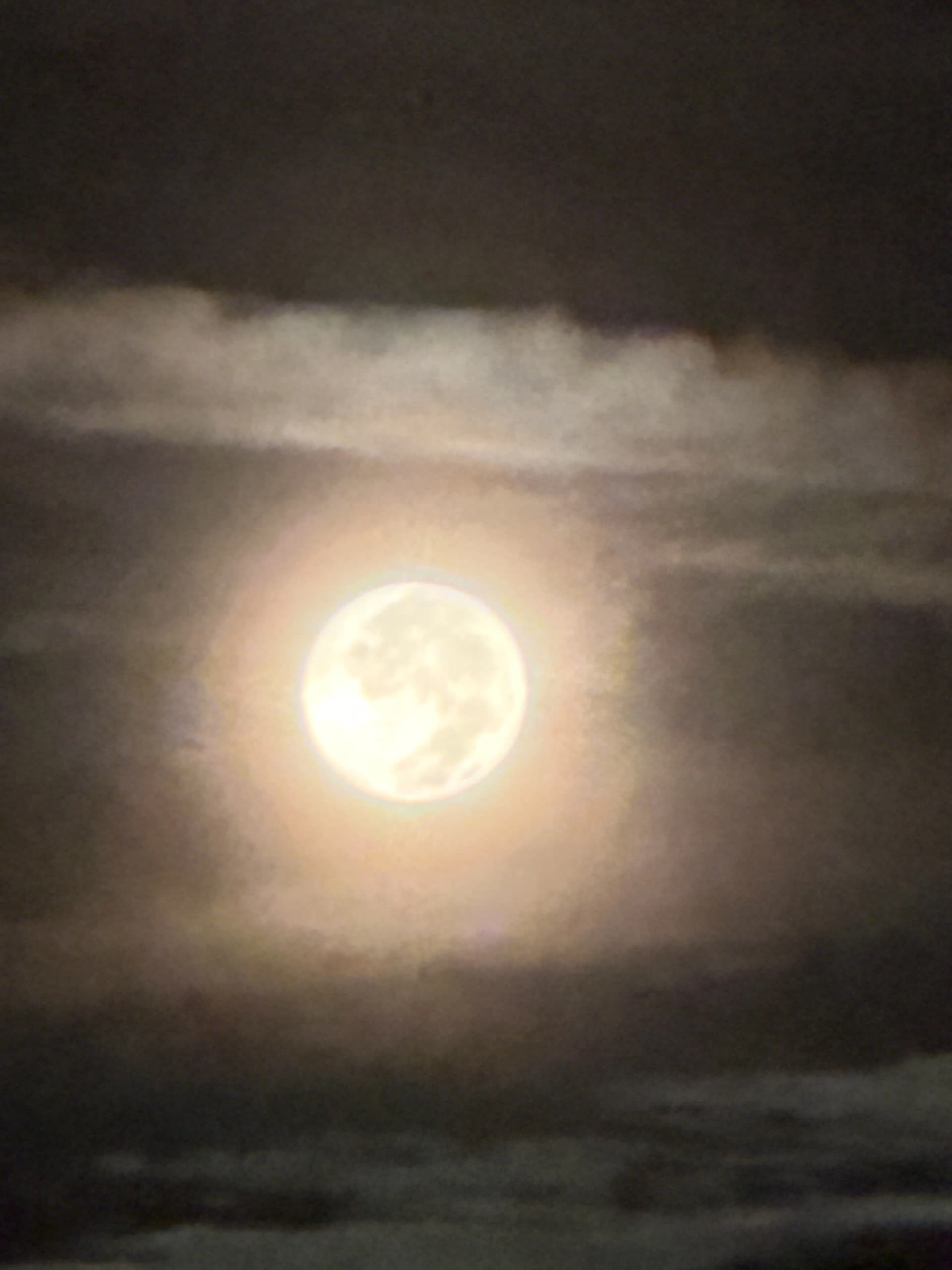 moon going down at 5 AM