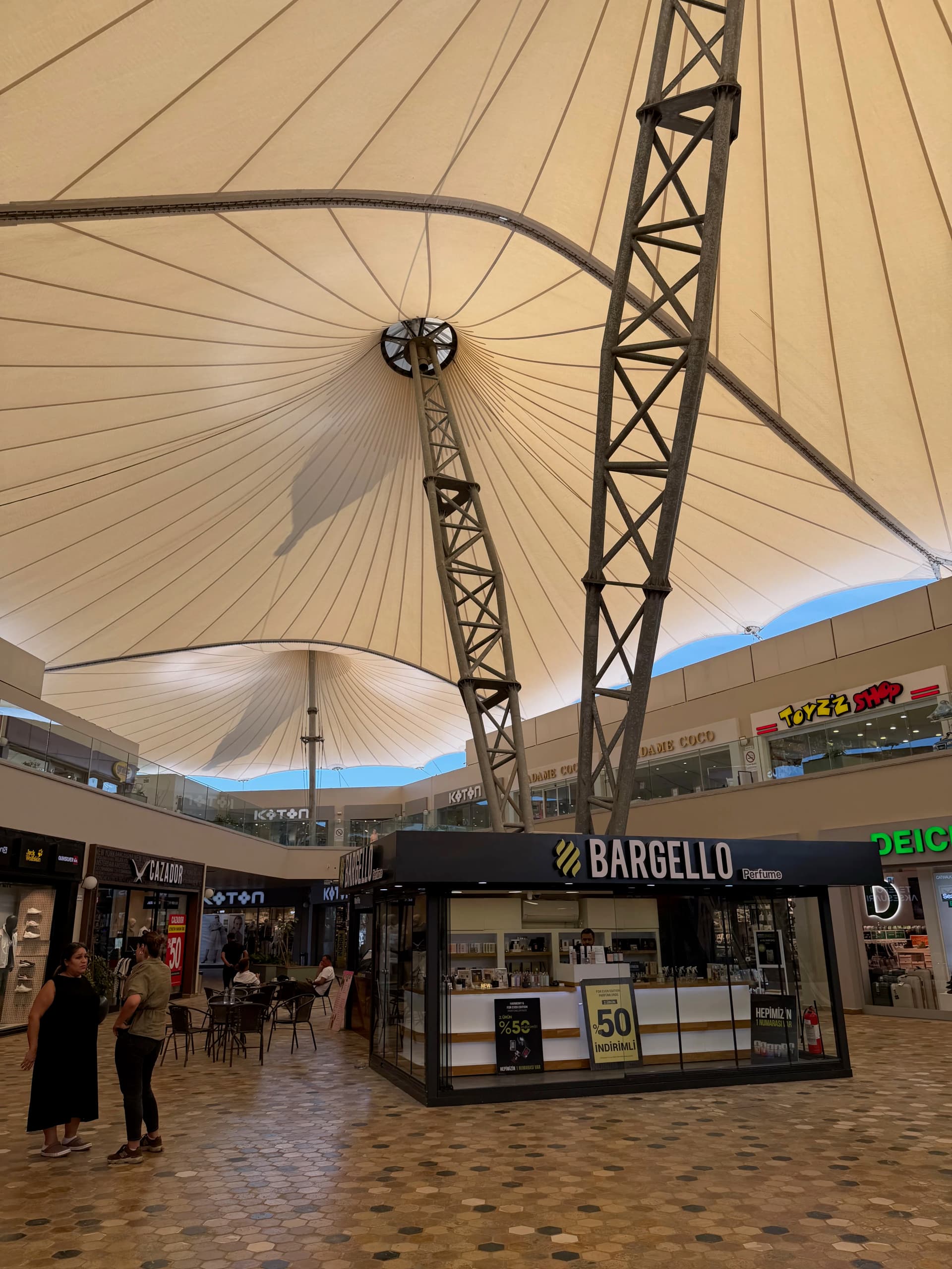 Milas Mall - Pomelon